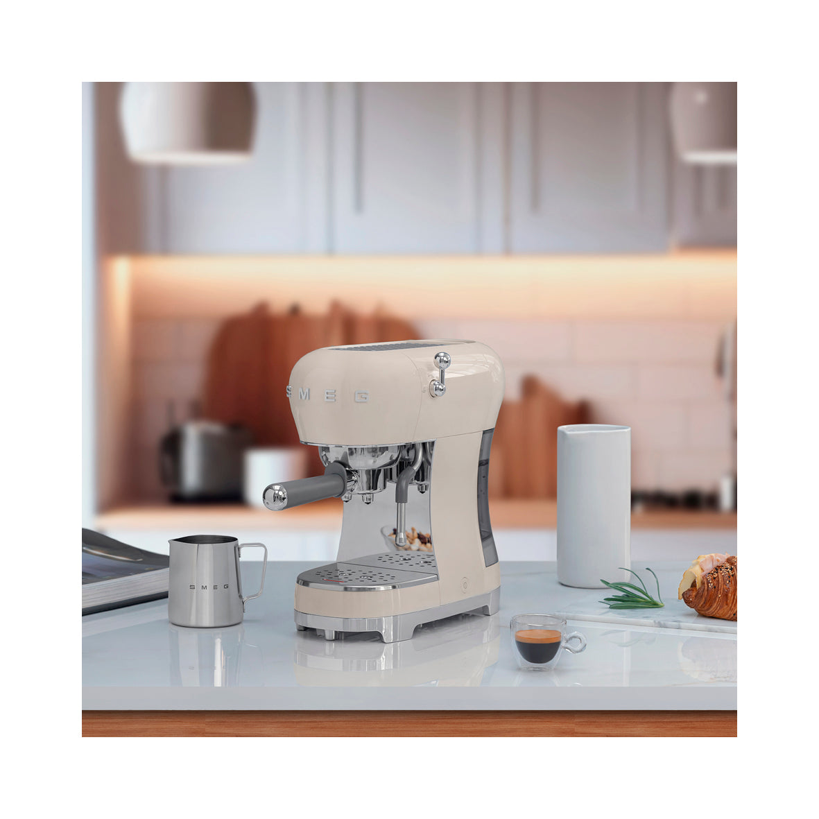Smeg - Espresso Manual Coffee Machine Cream (ECF02CREU)