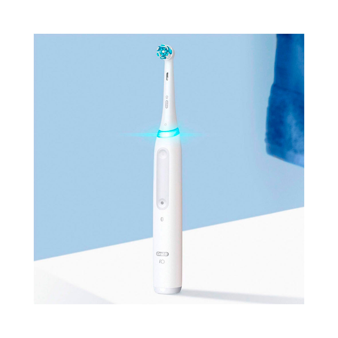 Braun - Oral-B Toothbrush (IO4S)