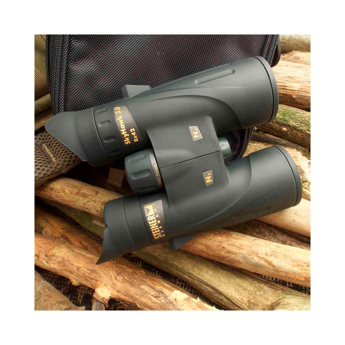 Steiner - Binoculars Skyhawk 3.0 8x42 Bundle