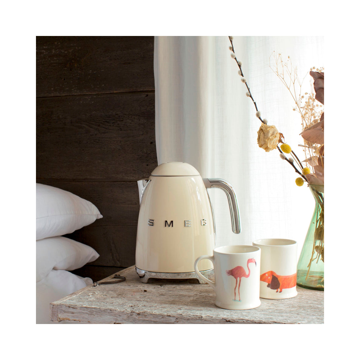 Smeg - Kettle Cream 1.7L (KLF03CREU)