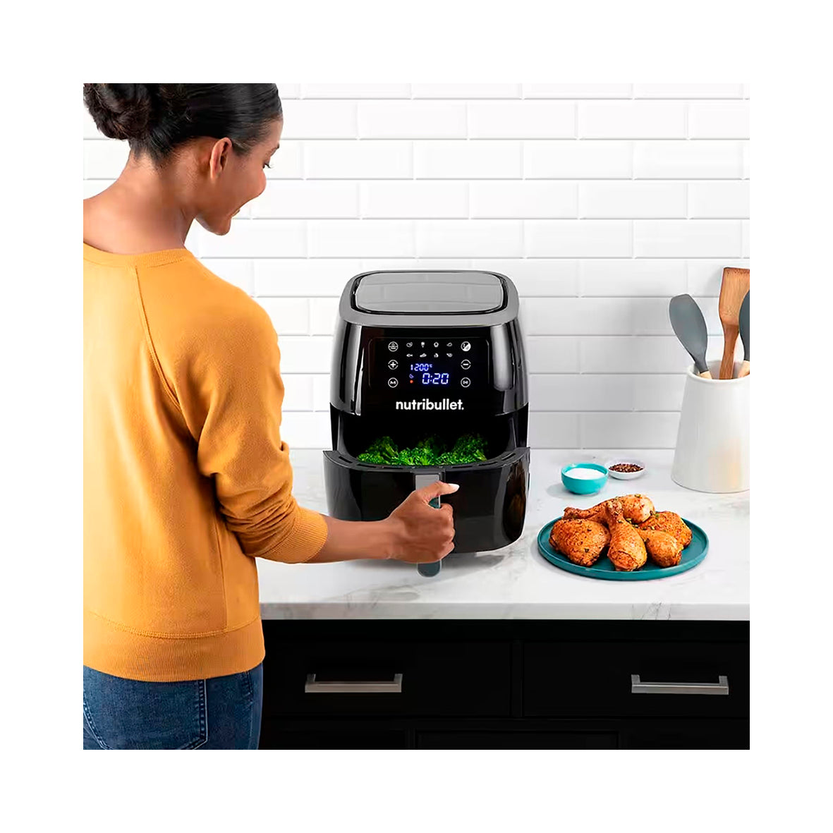 Nutribullet - Airfryer 7lts (NBA071B)