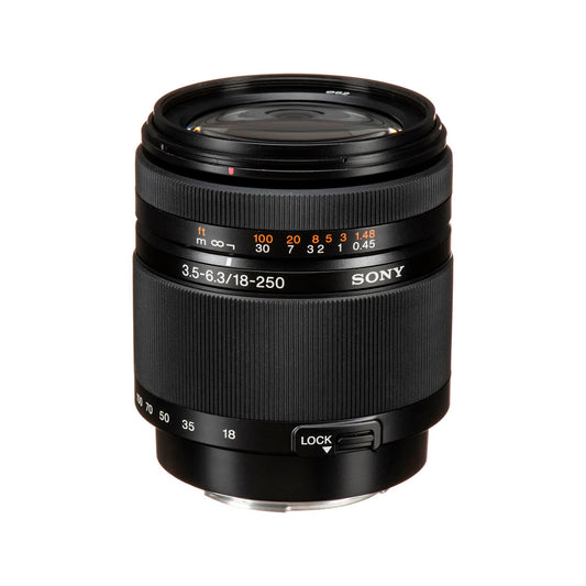 Sony - 18-250MM F/3.5-6 (SAL18250)